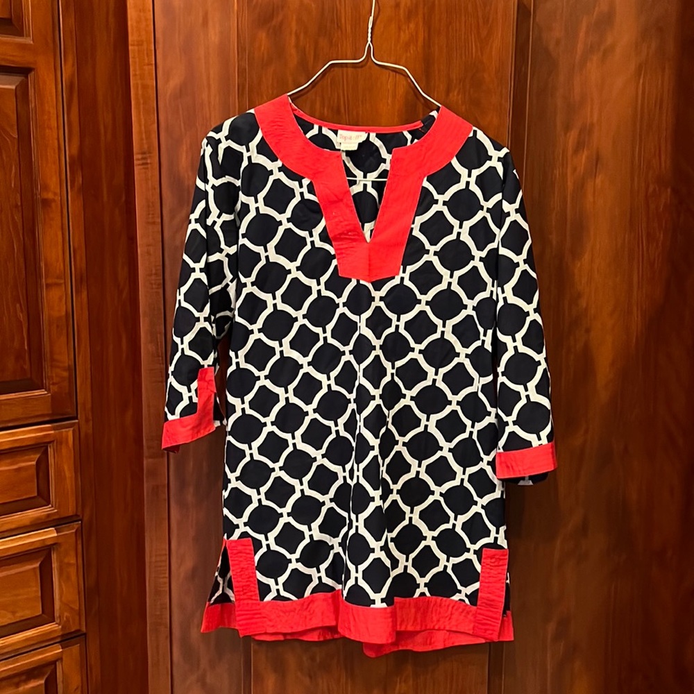 Navy blue tunic with orange detailing, size M
